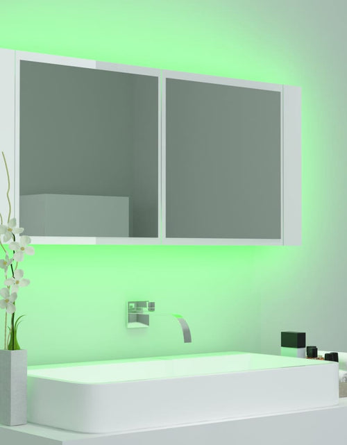 Încărcați imaginea în vizualizatorul Galerie, Dulap de baie cu oglindă și LED alb extralucios 100x12x45 acril

