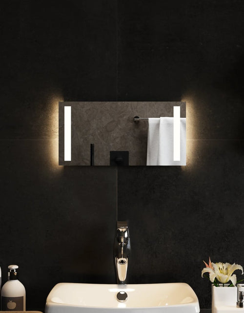 Încărcați imaginea în vizualizatorul Galerie, Oglindă de baie cu LED, 40x20 cm
