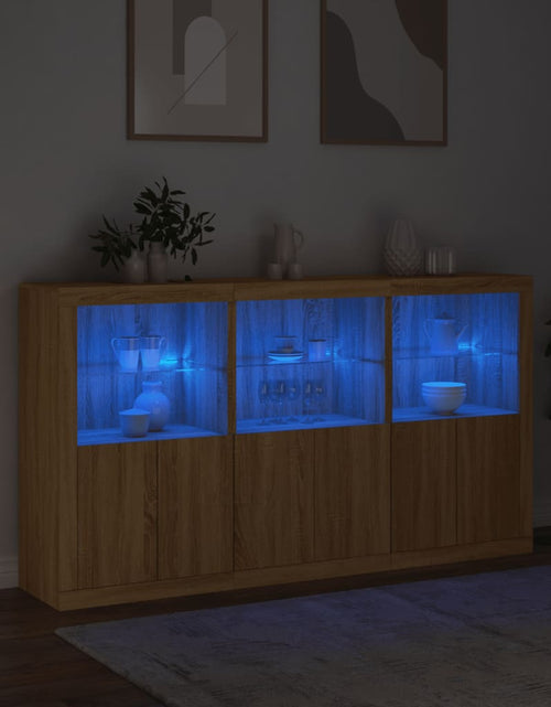 Загрузите изображение в средство просмотра галереи, Servantă cu lumini LED, stejar sonoma, 181,5x37x100 cm
