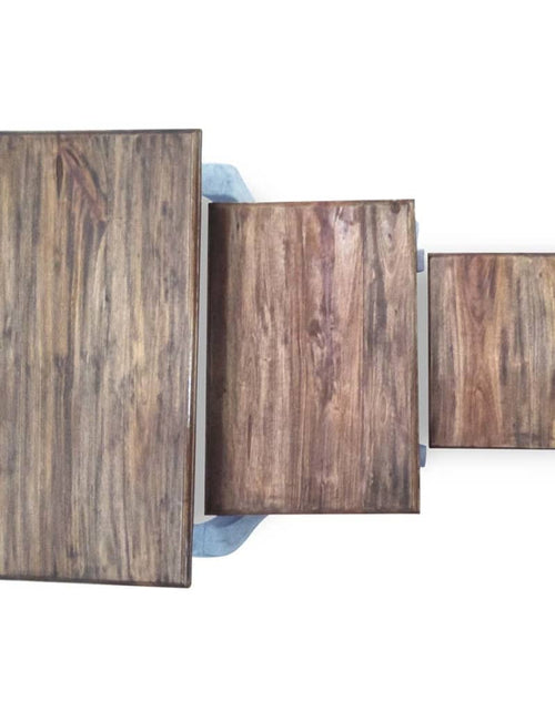Încărcați imaginea în vizualizatorul Galerie, Set mese suprapuse, 3 piese, lemn masiv reciclat Lando - Lando
