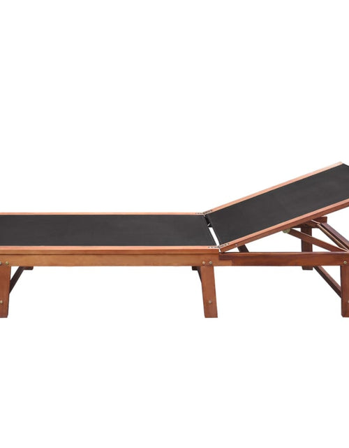 Încărcați imaginea în vizualizatorul Galerie, Șezlonguri de plajă cu masă 2 buc. lemn masiv acacia textilenă - Lando
