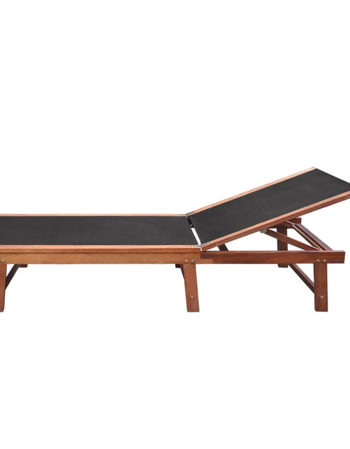 Încărcați imaginea în vizualizatorul Galerie, Șezlonguri de plajă cu masă 2 buc. lemn masiv acacia textilenă - Lando
