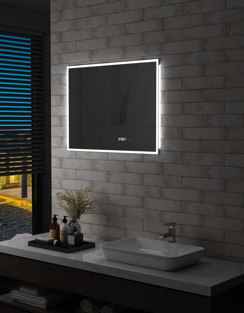 Încărcați imaginea în vizualizatorul Galerie, Oglindă cu LED de baie cu senzor tactil și afișaj oră, 80x60 cm Lando - Lando
