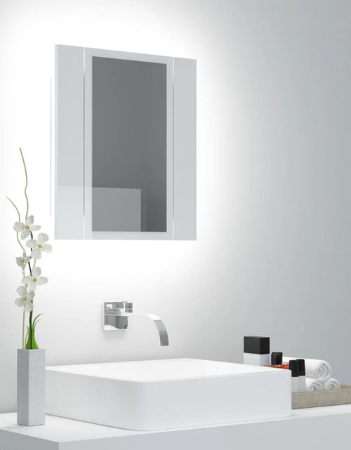 Încărcați imaginea în vizualizatorul Galerie, Dulap de baie cu oglindă și LED, alb extralucios 40x12x45 acril
