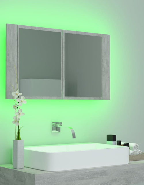 Încărcați imaginea în vizualizatorul Galerie, Dulap de baie cu oglindă &amp; LED, gri beton, 80x12x45 cm acril - Lando
