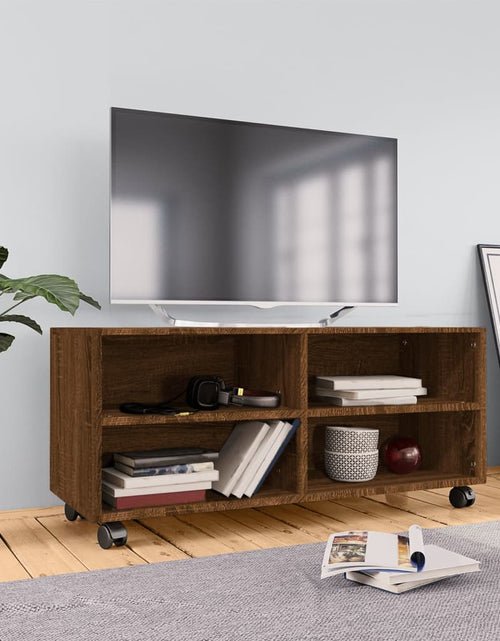 Încărcați imaginea în vizualizatorul Galerie, Comodă TV cu roți, stejar maro, 90x35x35 cm, lemn prelucrat - Lando
