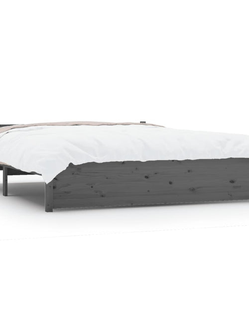 Încărcați imaginea în vizualizatorul Galerie, Cadru de pat, gri, 140x190 cm, lemn masiv - Lando

