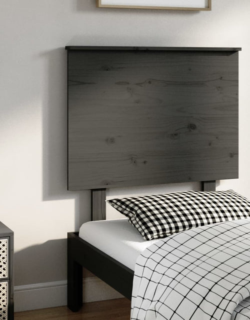 Încărcați imaginea în vizualizatorul Galerie, Tăblie de pat, gri, 79x6x82,5 cm, lemn masiv de pin - Lando
