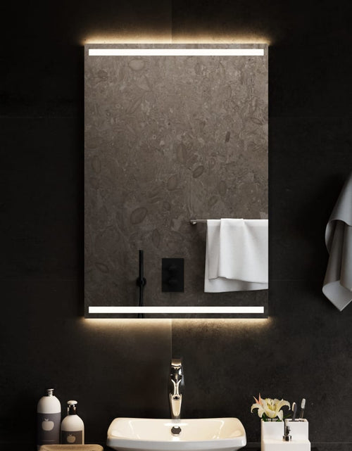 Încărcați imaginea în vizualizatorul Galerie, Oglindă de baie cu LED, 60x90 cm - Lando
