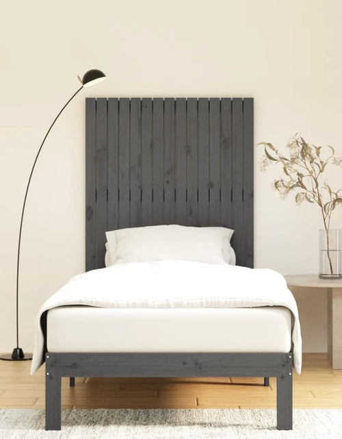 Încărcați imaginea în vizualizatorul Galerie, Tăblie de pat pentru perete, gri, 95,5x3x110 cm, lemn masiv pin - Lando
