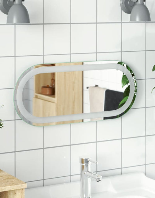 Încărcați imaginea în vizualizatorul Galerie, Oglindă de baie cu LED, 60x25 cm, ovală Lando - Lando
