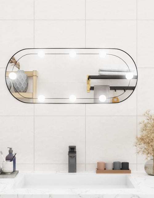 Încărcați imaginea în vizualizatorul Galerie, Oglindă de perete cu lumini LED 30x70 cm oval sticlă - Lando
