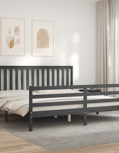Încărcați imaginea în vizualizatorul Galerie, Cadru pat cu tăblie 200x200 cm, gri, lemn masiv - Lando

