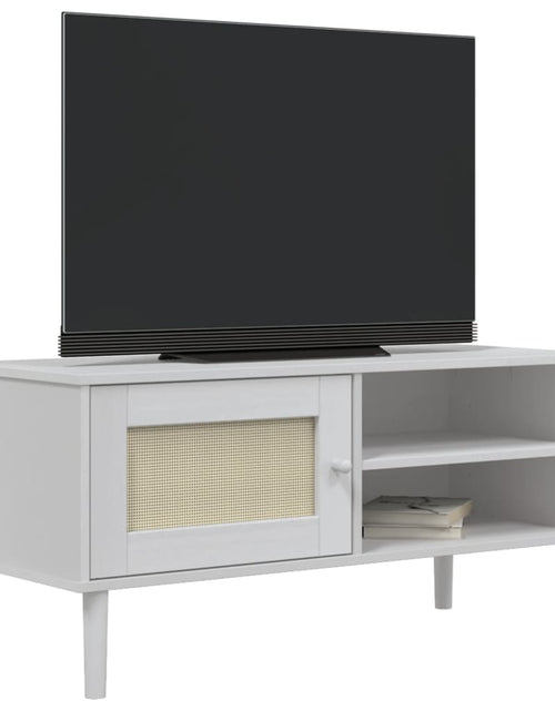 Încărcați imaginea în vizualizatorul Galerie, Comodă TV SENJA aspect ratan alb, 106x40x49 cm, lemn masiv pin - Lando
