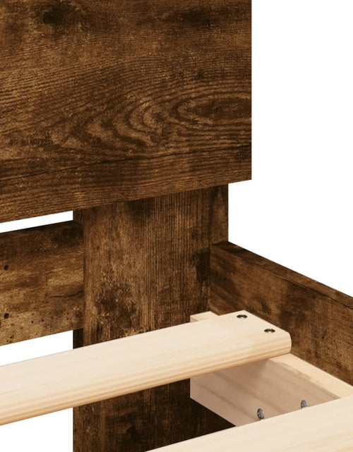 Încărcați imaginea în vizualizatorul Galerie, Cadru de pat cu tăblie stejar fumuriu 90x190 cm lemn prelucrat - Lando

